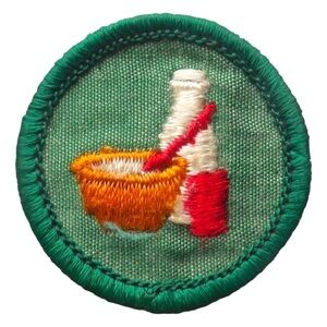 Vintage 1964 Girl Scouts Badge - Round 1.5”